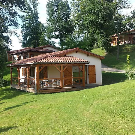 Village De Montmarsis *