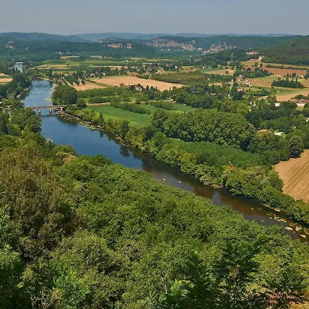 Village De Montmarsis