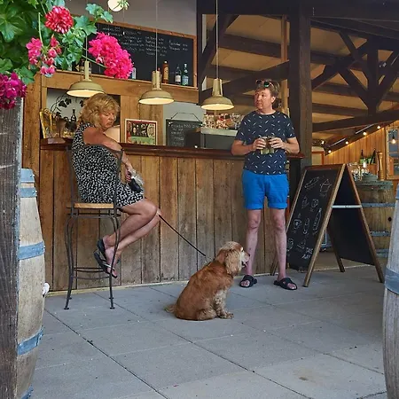 Üdülőközpont Village De Montmarsis *