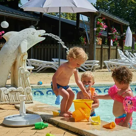 Village De Montmarsis * Gourdon-en-quercy