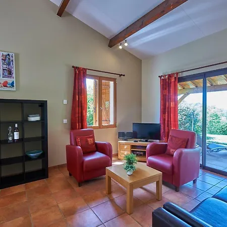 Village De Montmarsis