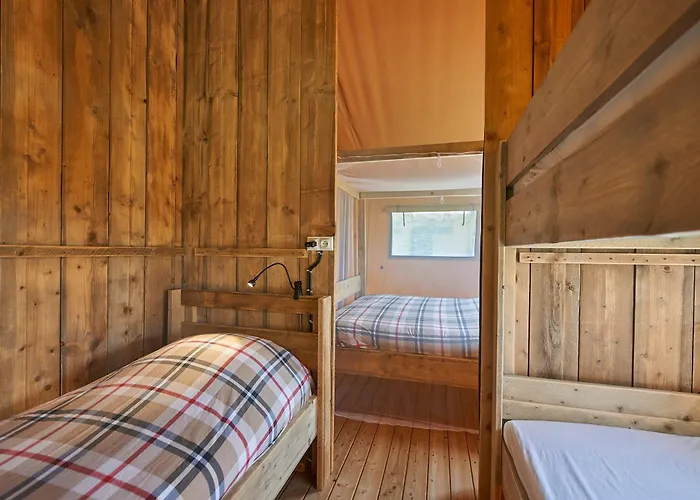 Village De Montmarsis *