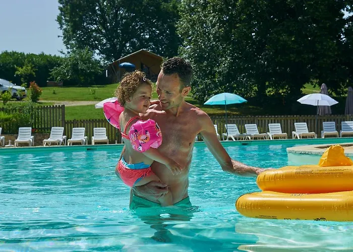 Village De Montmarsis Gourdon-en-quercy