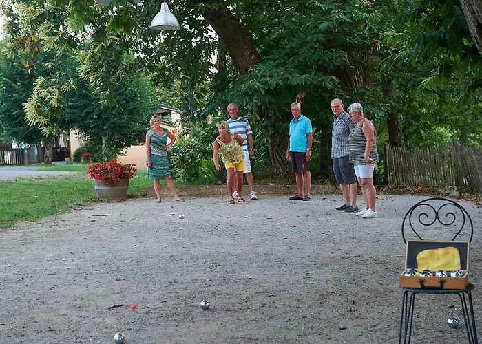 Village De Montmarsis * グールドン・アン・ケルシー