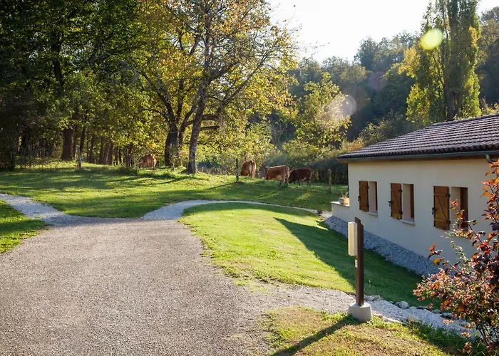 Village De Montmarsis