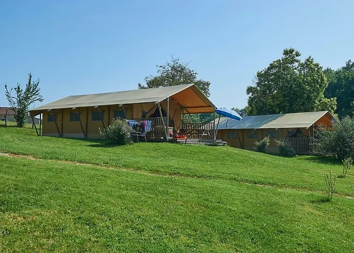 Village De Montmarsis