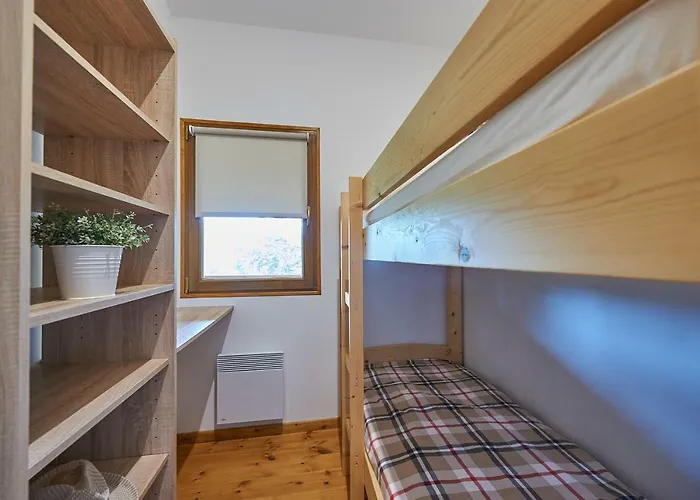 Village De Montmarsis * グールドン・アン・ケルシー